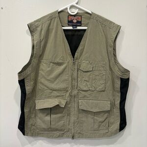 Duluth Trading  Vest Jacket Men’s Size XL ( Logo Name )